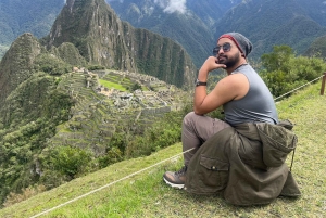 Machu Picchu: Expert Guided Tour