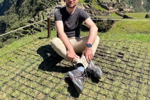Machu Picchu: Expert Guided Tour