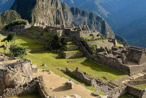 Machu Picchu: Expert Guided Tour