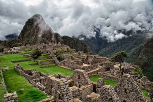 Machu Picchu koko päivä