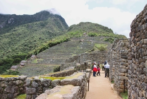 Machu Picchu Official Entry Ticket, Private Guide & Bus