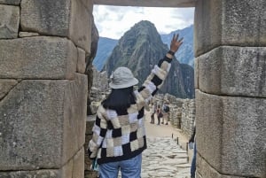 Machu Picchu Entry Ticket and Bus from Aguas Calientes