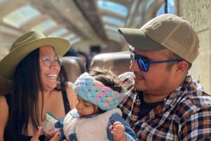 Excursión a Machupicchu en tren turístico en 2 días