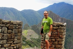 Machu Picchu com a Montanha Arco-Íris + Cusco