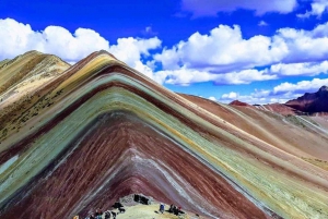 Machupicchu and Rainbow Mountain tour || 2 Days - 1 Night ||