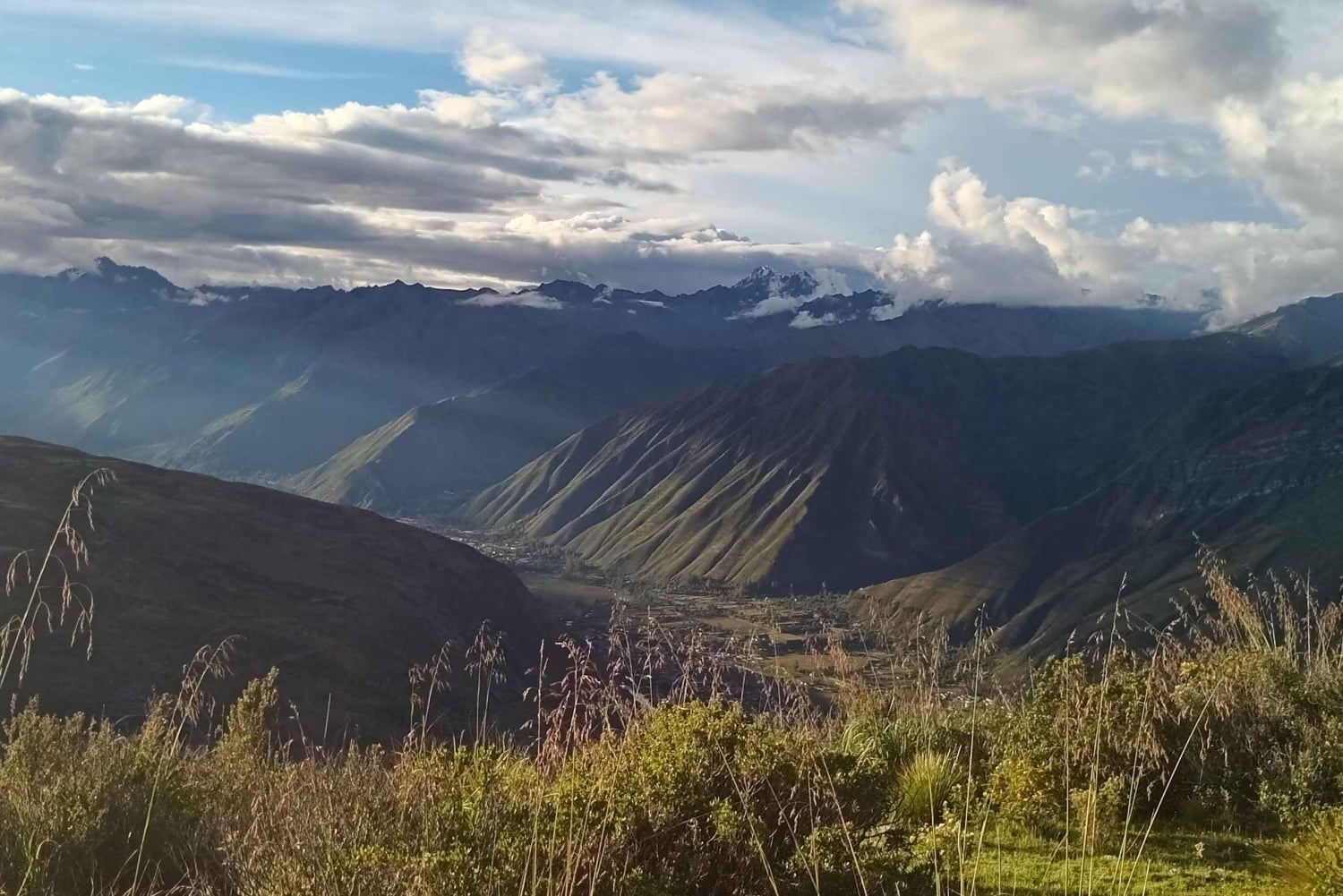 Maras Cusco: Maras Trek & Picnic in the Sacred Valley Moray and Ollantaytambo