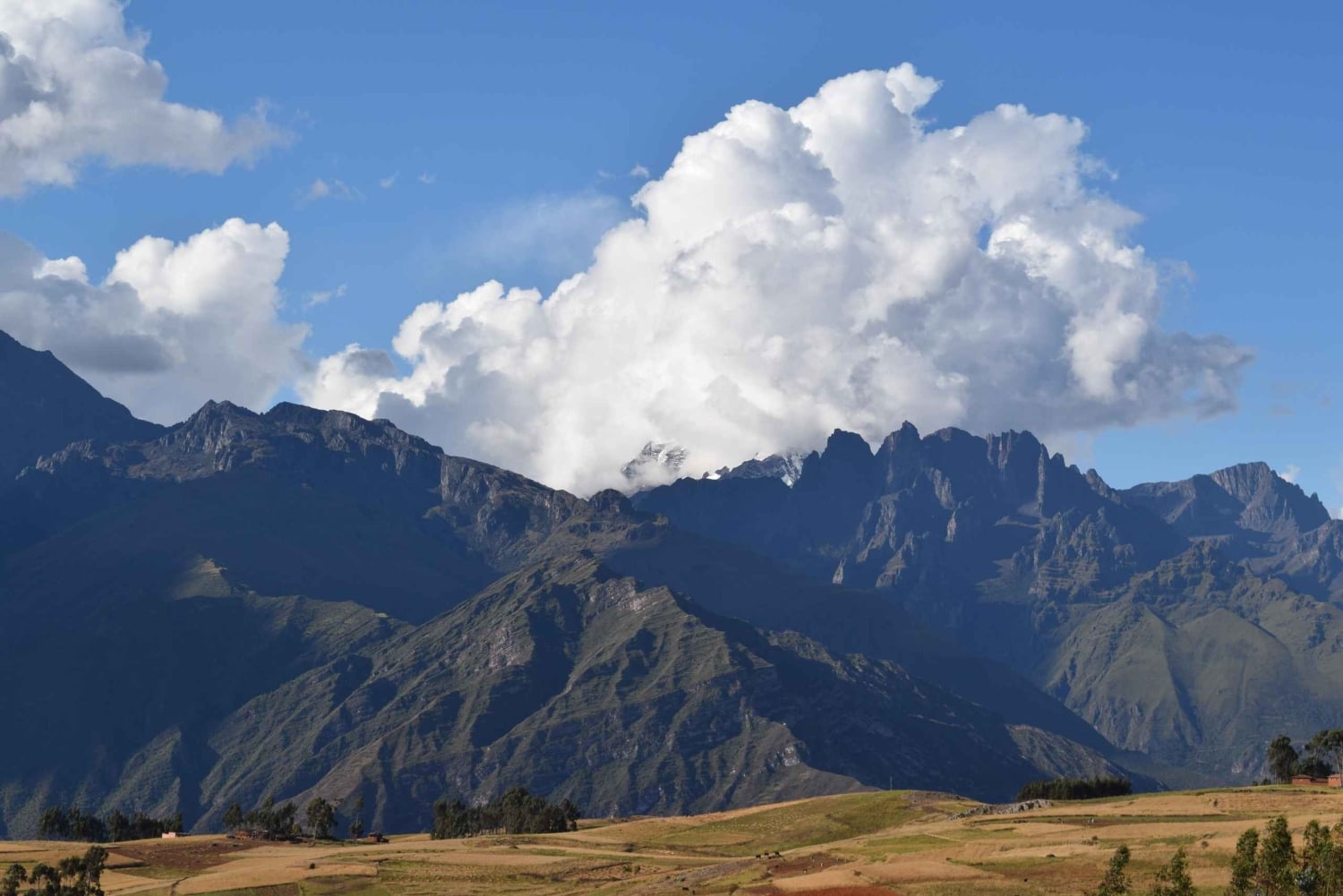 Maras Cusco: Maras Trek & Picnic in the Sacred Valley Moray and Ollantaytambo