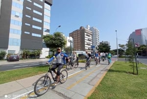 Depuis Miraflores : Le charme bohème de Barranco à vélo