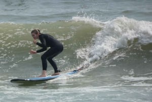 Miraflores: Surfingkursus med videoer, udstyr og instruktør