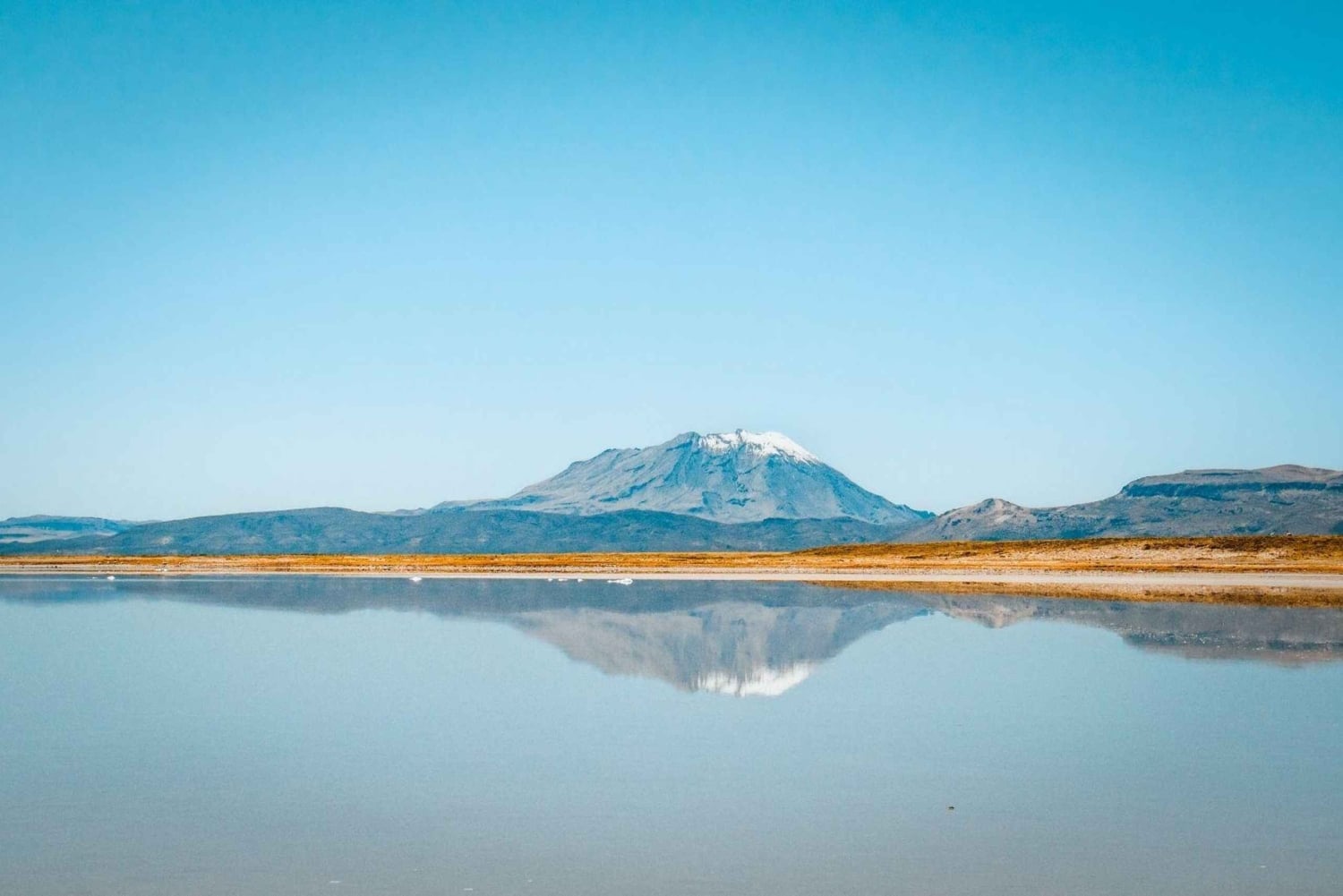 Mountain Escape: Discover Salinas & Aguada Blanca in One Day