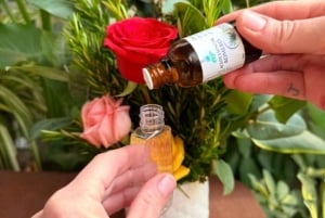 Taller de perfume natural en Arequipa con aceites esenciales peruanos