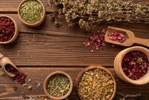 Taller de perfume natural en Arequipa con aceites esenciales peruanos