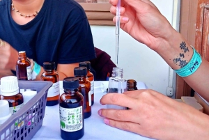Workshop für natürliche Parfüms in Arequipa mit ätherischen Ölen aus Peru