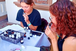 Workshop für natürliche Parfüms in Arequipa mit ätherischen Ölen aus Peru