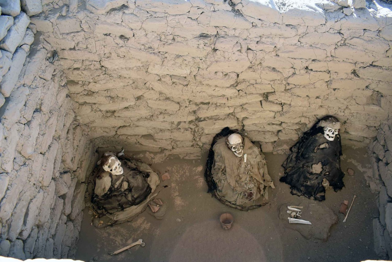 Nazca: Visita al Cementerio de Chauchilla y Taller de Alfarería