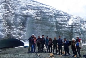 ケルカヤ氷河、スユパリナ、クスコへの日帰りツアー