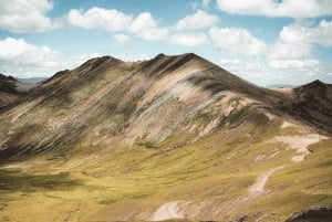 Excursión a la Montaña Palcoyo Día Completo Tour Privado