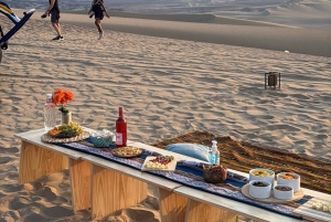 Paracas and Huacachina: Islands, Dune Buggy & Sunset Picnic