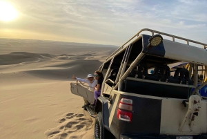 Paracas and Huacachina: Islands, Dune Buggy & Sunset Picnic