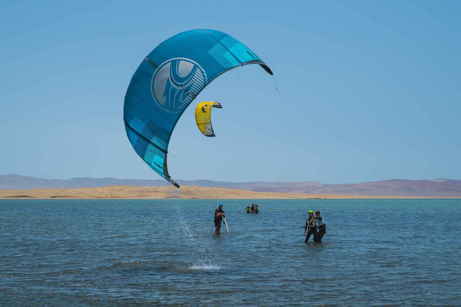 Paracas: Kitesurfing Lessons