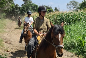 Peru, Chiclayo: 1 day horseback riding and Ancient Pyramids