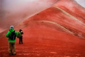 Peru: Rainbow Mountain ja Red Valley View Point Tour