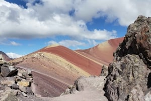 Peru: Rainbow Mountain och Red Valley View Point Tour