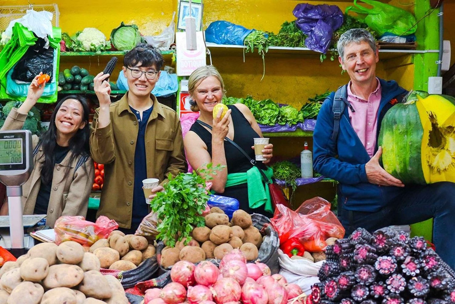 Lima: Peruvian cooking class and tour of Surquillo market