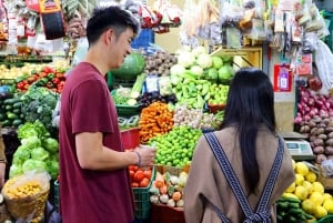 Lima: Peruvian cooking class and tour of Surquillo market