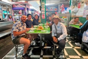 Lima: Peruvian cooking class and tour of Surquillo market