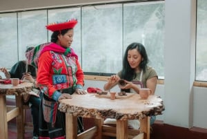 Pisac: Full day de Creatividad Artesanal e Interpretación de Sonidos