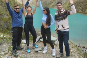 Private car to Ollantaytambo