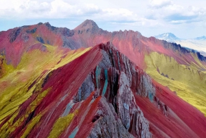 Private: Pallay Poncho del Apu T'acllo Rainbow Mountain Tour