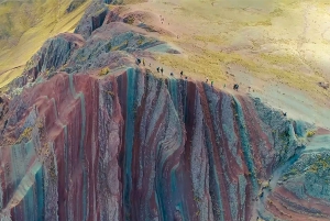 Privado: passeio pela montanha arco-íris Pallay Poncho del Apu T'acllo