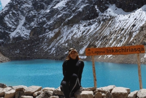 Privates 1-Tages-Abenteuer: Salkantay & Inkachiriasqa-See
