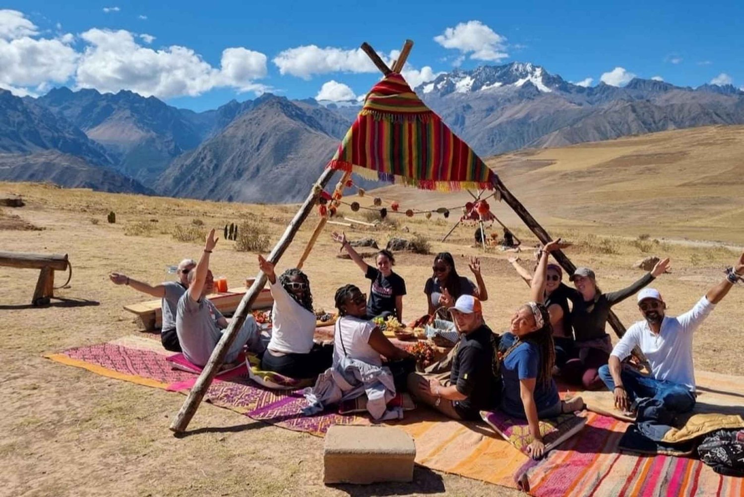 プライベートツアー |チンチェロ、マラス、ウツボ + ラマのピクニック