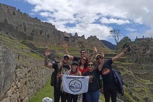 Private tour guide in Machu Picchu from Aguas Calientes.