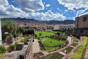 Private Walking Tour of Colorful Cusco