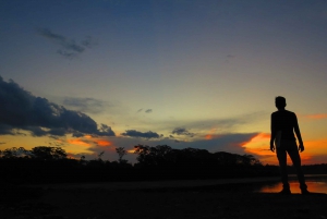 Puerto Maldonado: 3-Hour Tambopata River Cruise at Sunset