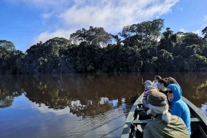 Puerto Maldonado: escursione al Lago Sandoval con pranzo