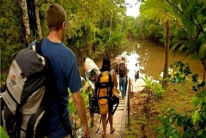 Puerto Maldonado: Tambopata 4-Day Tour with Accommodations