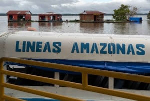 プエルト・ナリニョ：アマゾンジャングルと湖の3日間ツアー
