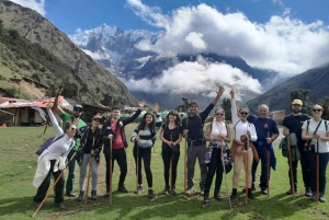 PULL: Tour humantay Lake full day