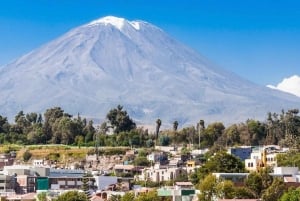 Puno: 2-Day Colca Canyon Tour with Chivay & Arequipa