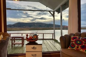 Puno: 2-day tour on Lake Titicoca + Exclusive Catamaran + accommodation in Uros