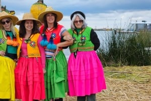 Puno: 3-hour trip to the floating Uros Islands