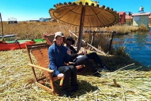 Puno - Floating Island of the Uros by kayak
