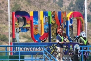 Puno: tour guidato della città in bicicletta con visita alla nave Yavarí, Museo Dreyer