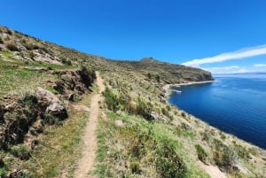 Puno: Lake Titicaca with Uros & Taquile Speedboat Tour