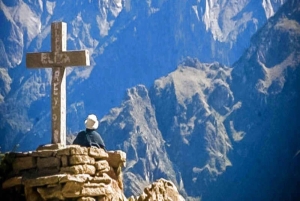 Puno: One-Way Shared Bus Transfer to Chivay